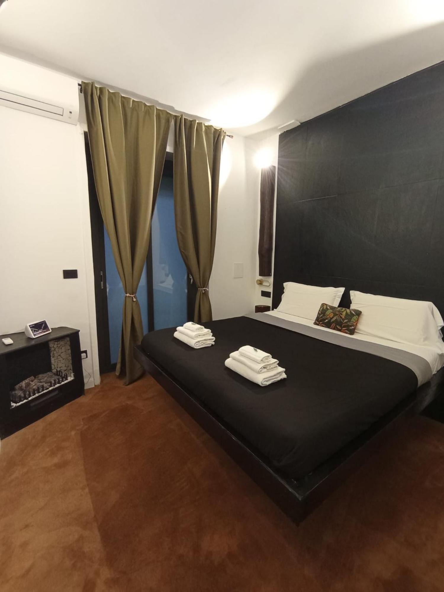 President Plaza Vip Suite Spa By Babylon Stay ナポリ エクステリア 写真