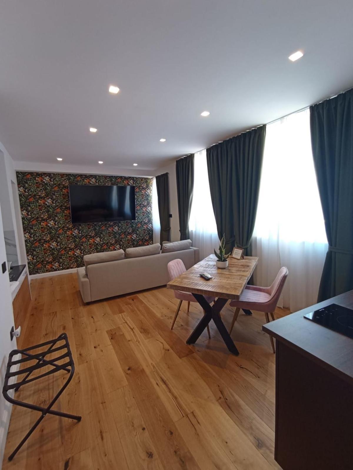 President Plaza Vip Suite Spa By Babylon Stay ナポリ エクステリア 写真